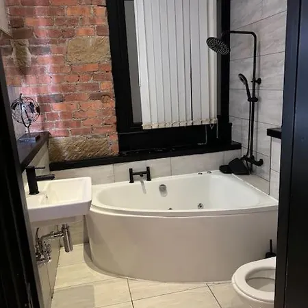 Modern Luxurious